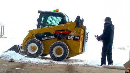 This Man is a Genius – Using a Full Size Robotic RC Skid Loader to clear Snowfall