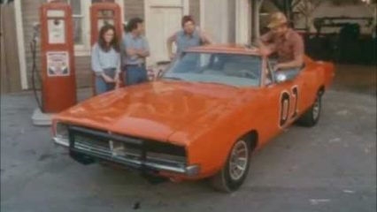 Dukes of Hazzard – This is How the General Lee Was Born