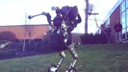 Leaked Footage Shows ‘Nightmare-Inducing’ Wheeled Robot from Boston Dynamics