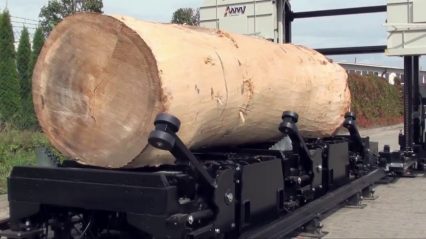 This Super Machine Cuts Massive Logs With Ease!