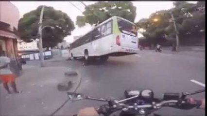 Luckiest Man of 2017, Crashes His Motorcycle Under a Bus and Survives!