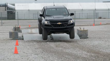 Chevy Colorado ZR2 Agility Demonstration