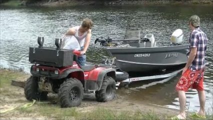 Can This Honda Foreman 400 ATV Successfully Launch a boat?