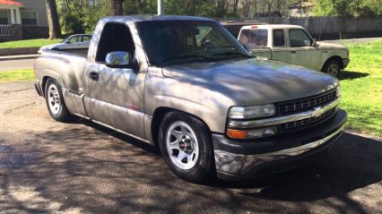 Huge Cam in Chevy Silverado Helps it Sound Monstrous!