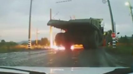 Huge Dump Truck Tire Explosion