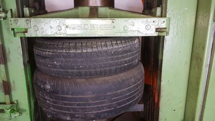 Tires Vs 200 ton Hydraulic Press