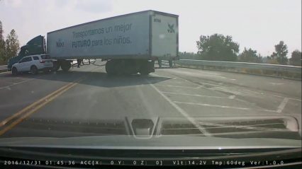 SEMI Truck Blatantly Makes a U Turn in Front of Speeding Driver!