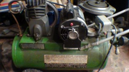 What Does a Hard Working 38-Year-Old Air Compressor Look Like Inside?