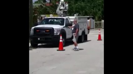 Florida Homeowner Shoots at AT&T trucks Because They Were Parked Outside His Home