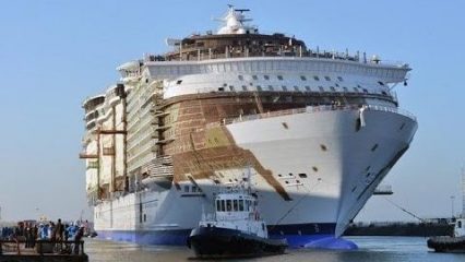 Incredible Time-Lapse: Construction of World’s Biggest Cruise Ship