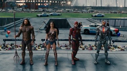 Justice League – Comic-Con Sneak Peek Will Have You Itching to Watch!