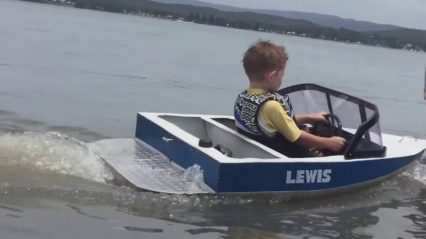 Kids Mini Ski Boat on the Lake – Start Them Young!