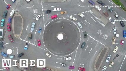 Oddly Designed 7-Circle Roundabout Somehow Manages to Actually Work