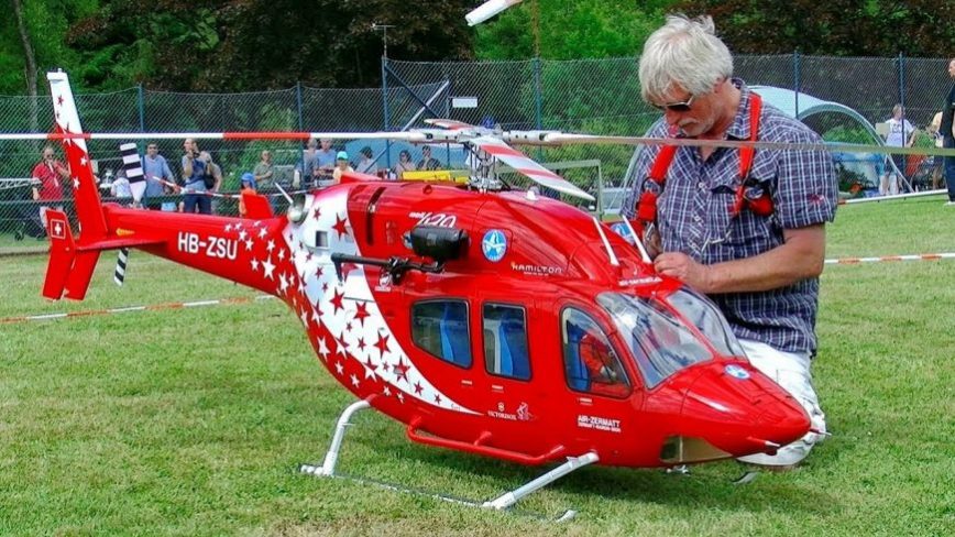 This Massive Helicopter is Fully Remote Control And All Kinds of Badass!