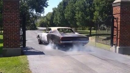 This Kid Swapped a Hellcat Motor In a 1969 Dodge Charger!