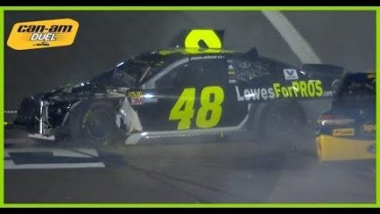 NASCAR – Jimmie Johnson Triggers Early Wreck in Cam-Am Duel 1