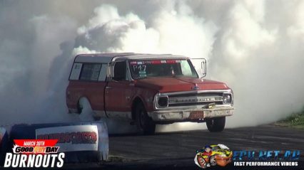Farmtruck & AZN’S Skidtruck Roasting Tires At The Good Fryday Burnout Competition!
