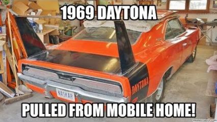 Forgotten 1969 Daytona and Hemi Cuda Pulled Out of a Mobile Home