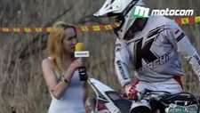 Funny Or Rude? Rider On His Dirtbike Stops For An Interview… Sprays Reporter With Mud As He Leaves!