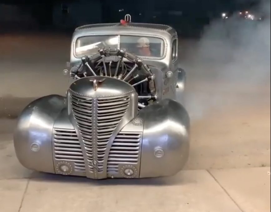 Old School Pickup Powered By Air Radial Engine, Like No Other!