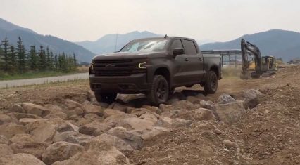 Beating The Life Out Of The New 2019 Silverado