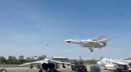 Ukrainian Jet Makes Unusually Low Fly Over Pass