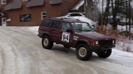 Test Shows 4x4s Are Actually Better Stopping in the Snow Than 2wd