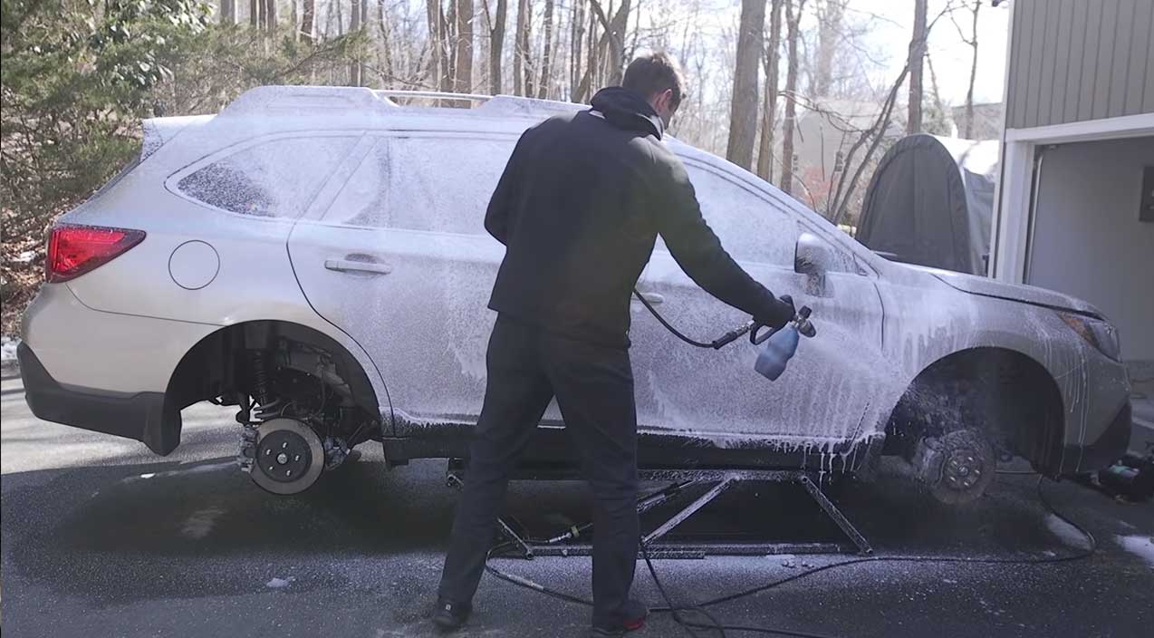 How To Remove Winter Salt And Grime With Ease fro your car or truck