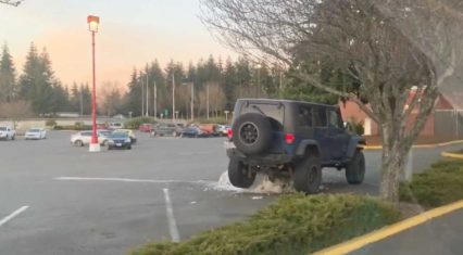 Taking “Mall Crawler” To The Extreme – Lifted Jeep Stuck In Mall Parking Lot