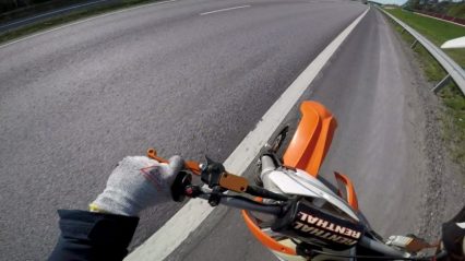 Motorcycle Rider Recovers From Downright Deadly Speed Wobble