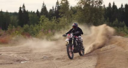 They Took a Modded GSX-R 1000cc Off-Roading in the Dirt!