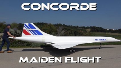 Massive Scale Remote Control Concorde Makes Her Maiden Flight