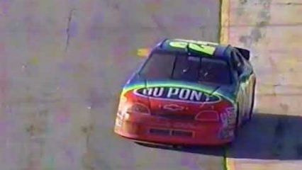 In 1995, Jeff Gordon Had the Most Obscure Pit Stop of All Time