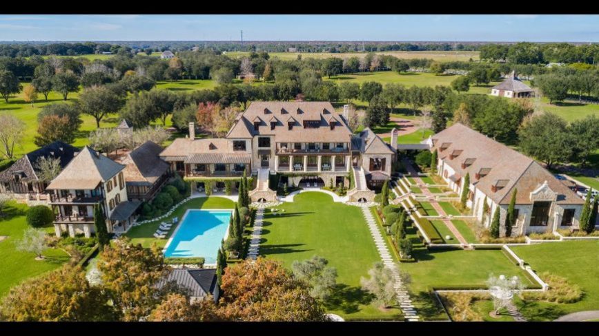 Massive 36,0000sqft House With Personal Race Track Could be Yours