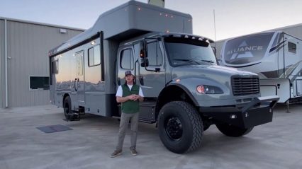 Showhauler 4×4 is the Ultimate Overlanding Luxury Coach