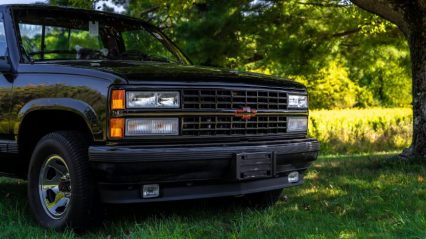 Touring a Brand New 1990 Chevrolet 454 SS – It Didn’t Even Make it to the Dealer! (Original Oil and All!)