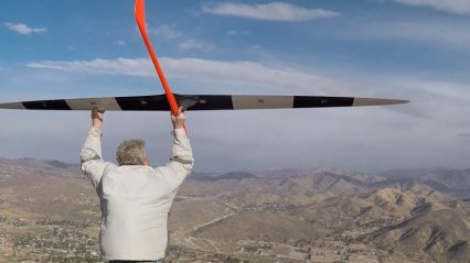 RC Glider Hits 548mph Top Speed World Record (Has NO MOTOR, JETS OR PROP!)