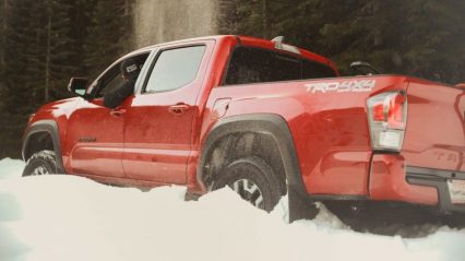 Toyota Tacoma Takes on Eco-Diesel Jeep Gladiator in the SNOW TEST!