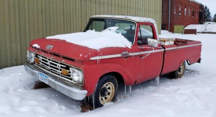 Reviving a Truck That Has Been Sitting at an Abandoned School For 9 Years IN THE SNOW!
