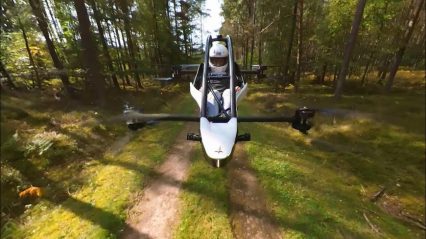 Jetson One Personal Aircraft Flight Through the Forest (We Need One!)
