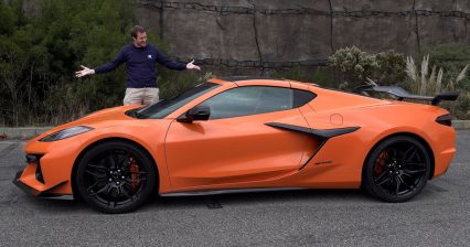 Doug DeMuro Goes Over the New Corvette Z06 With a Fine-Tooth Comb